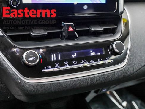 Used 2024 Toyota Corolla LE image 19