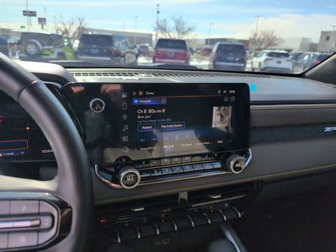 Certified 2025 Chevrolet Colorado ZR2 w/ Technology Package image 19