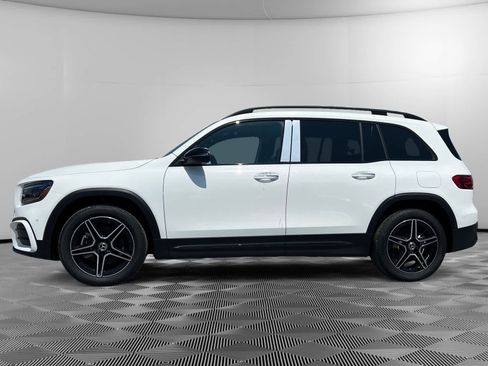 Certified 2025 Mercedes-Benz GLB 250 image 2