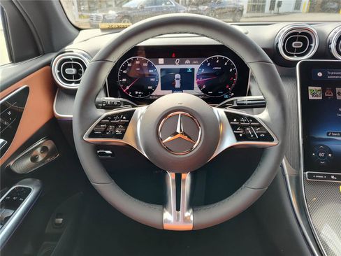 New 2026 Mercedes-Benz GLC 300 image 7