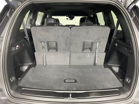 New 2025 Jeep Grand Cherokee L Laredo image 4