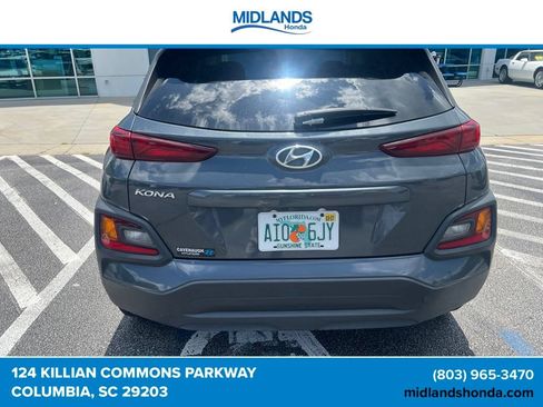 Used 2021 Hyundai Kona SEL Plus w/ Cargo Package FWD image 3