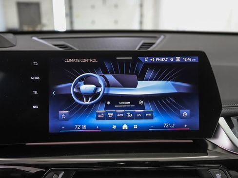 New 2026 BMW X1 xDrive28i w/ Technology Package AWD/4WD image 18