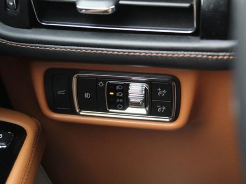 Certified 2023 Lincoln Aviator Black Label w/ Dynamic Handling Package image 19