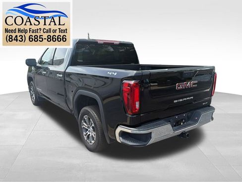 Used 2025 GMC Sierra 1500 SLT AWD/4WD image 8