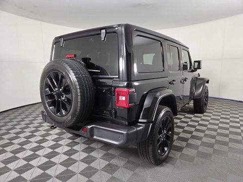 Certified 2025 Jeep Wrangler Sahara w/ Safety Group image 5