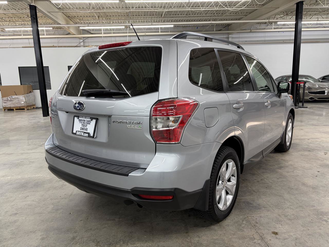 Used 2015 Subaru Forester 2.5i Premium w/ All-Weather Package AWD/4WD image 7