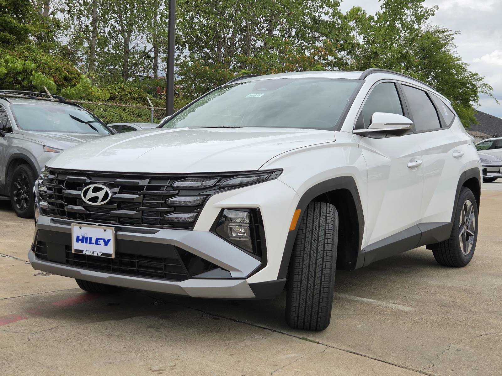 New 2026 Hyundai Tucson SEL FWD image 2
