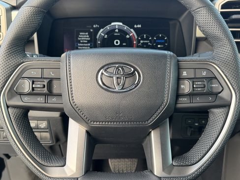 New 2026 Toyota Tundra Limited AWD/4WD image 22
