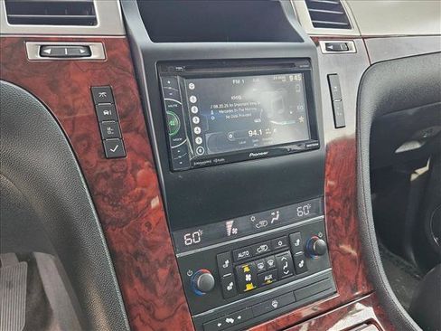 Used 2007 Cadillac Escalade 2WD image 12
