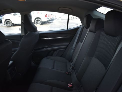 Used 2025 Toyota Camry LE image 16