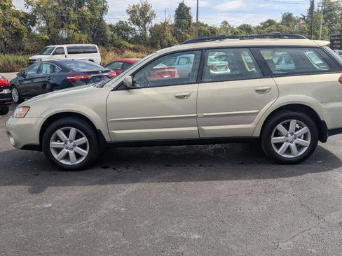 Used 2007 Subaru Outback 2.5i Limited image 21