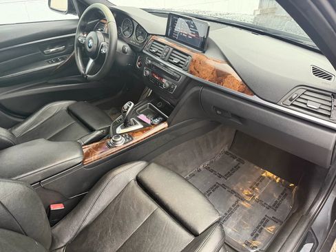 Used 2013 BMW 335i Sedan image 18