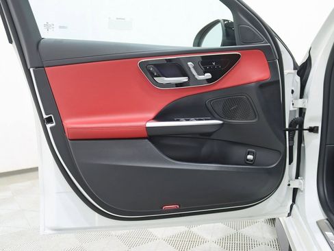 Used 2024 Mercedes-Benz C 43 AMG 4MATIC Sedan image 31