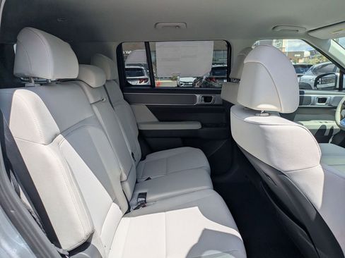 New 2026 Hyundai Santa Fe SE FWD image 25