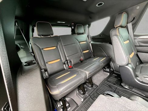 Used 2022 GMC Yukon AT4 AWD/4WD image 30