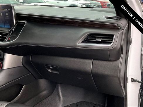 Used 2024 Chevrolet Suburban Z71 w/ Luxury Package image 26