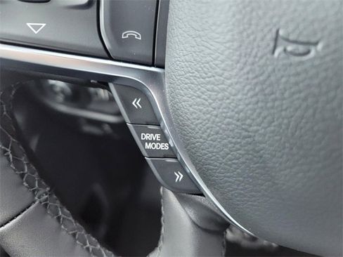 New 2026 RAM 1500 4x4 Crew Cab image 33