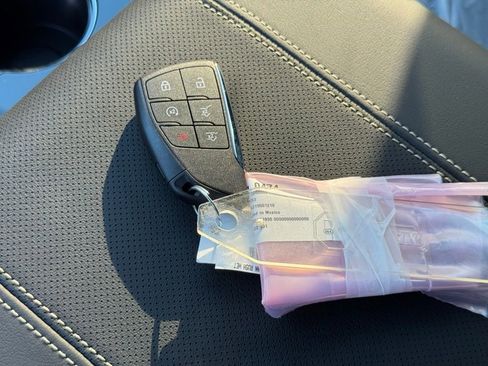 New 2026 GMC Yukon Elevation image 35