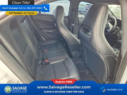 Used 2018 Mercedes-Benz CLA 250 4MATIC image 13