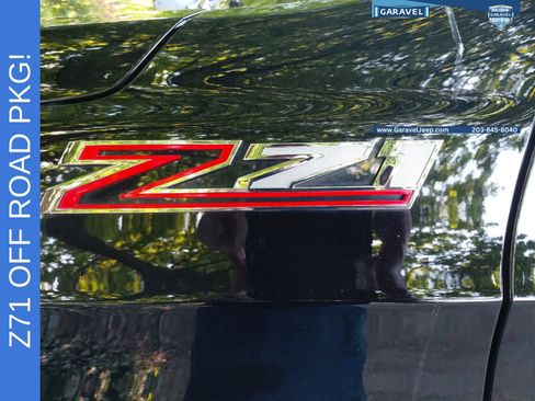 Used 2022 Chevrolet Tahoe Z71 w/ Z71 Off-Road Package AWD/4WD image 42