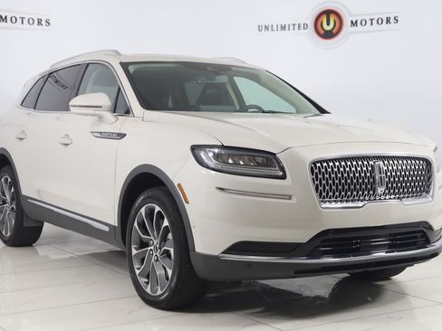 Used 2023 Lincoln Nautilus Reserve w/ Equipment Group 201A AWD/4WD image 23