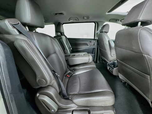 Used 2018 Honda Odyssey EX-L image 38