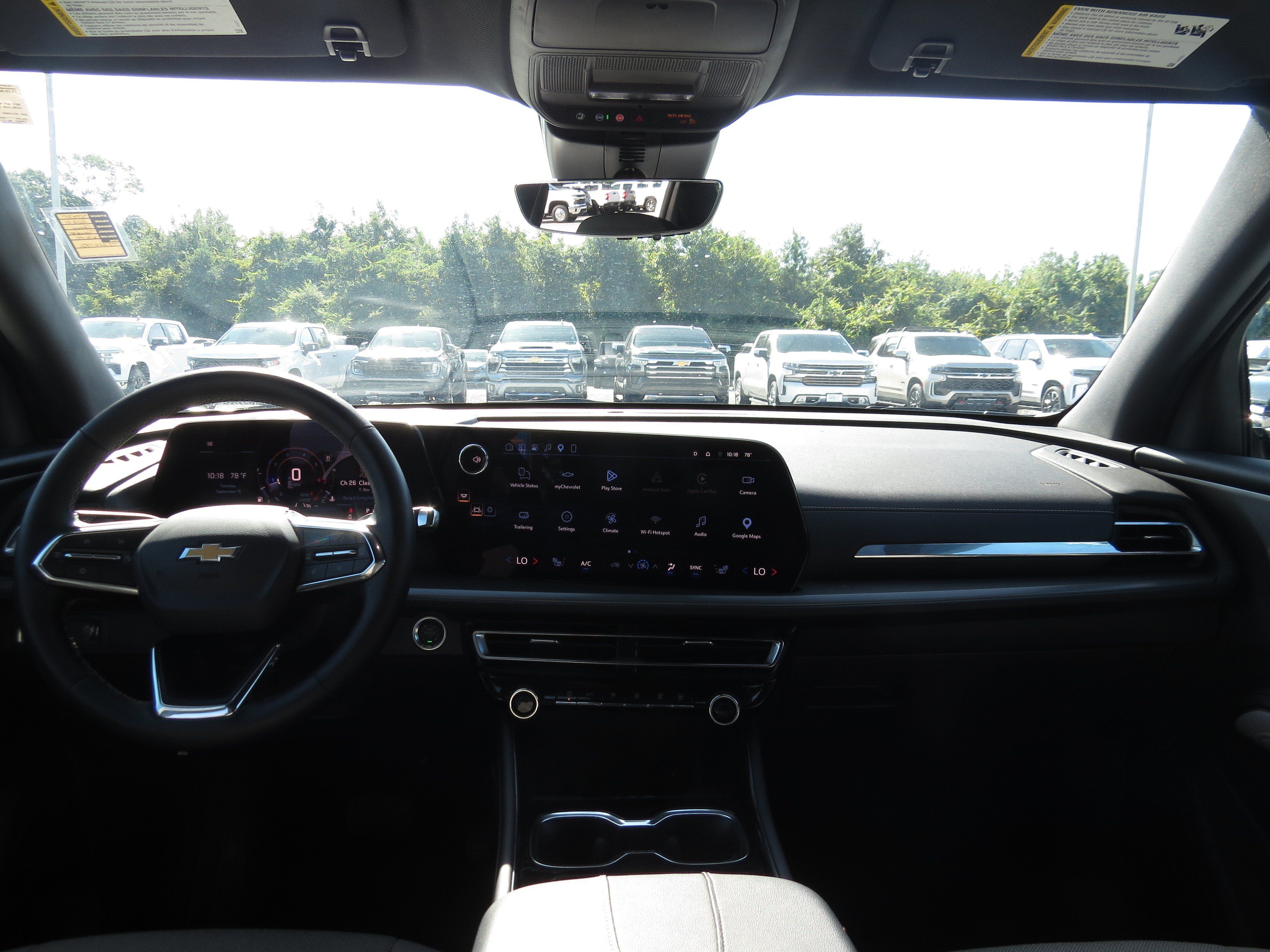 Used 2026 Chevrolet Traverse LT w/ Driver Confidence Package FWD image 19