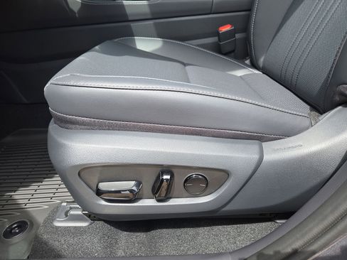 Certified 2025 Lexus NX 350h AWD w/ Premium Package image 17