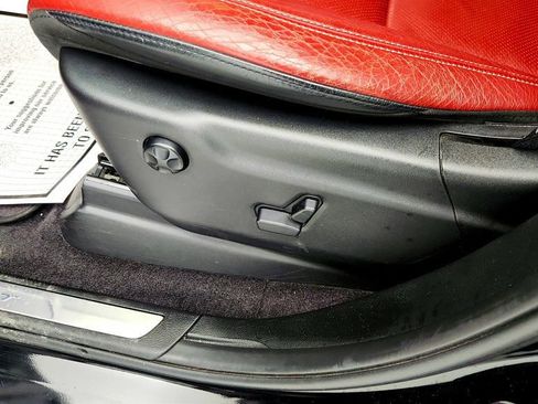 Used 2018 Dodge Durango SRT w/ Technology Group image 12