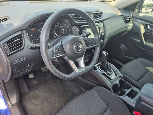 Used 2018 Nissan Rogue S FWD image 10
