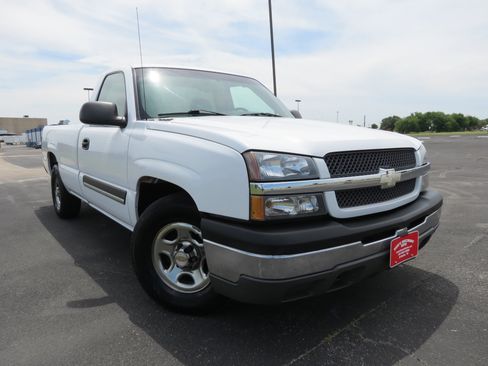 Used 2003 Chevrolet Silverado 1500 2WD Regular Cab w/ Exterior Appearance Package image 2