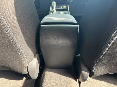 Used 2023 Honda Civic LX image 32