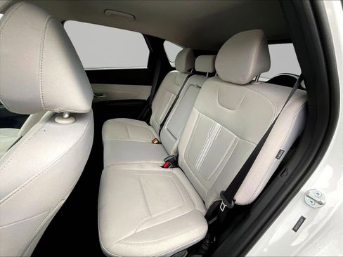 Used 2025 Hyundai Tucson SEL FWD image 22