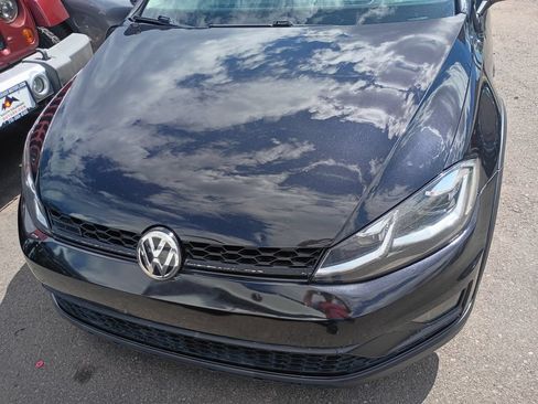 Used 2019 Volkswagen Golf Alltrack S AWD/4WD image 9