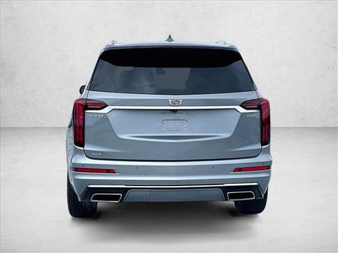 Certified 2024 Cadillac XT6 Premium Luxury AWD/4WD image 4