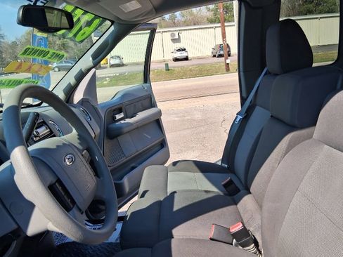 Used 2004 Ford F150 XLT image 8