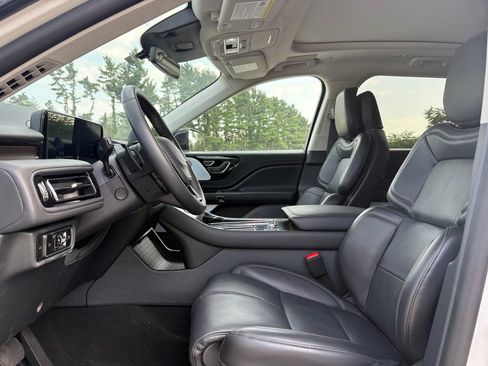 Used 2026 Lincoln Aviator Reserve w/ Luxury Package AWD/4WD image 15
