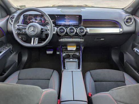 Used 2026 Mercedes-Benz GLB 250 image 18