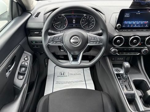 Certified 2024 Nissan Sentra SV FWD image 32