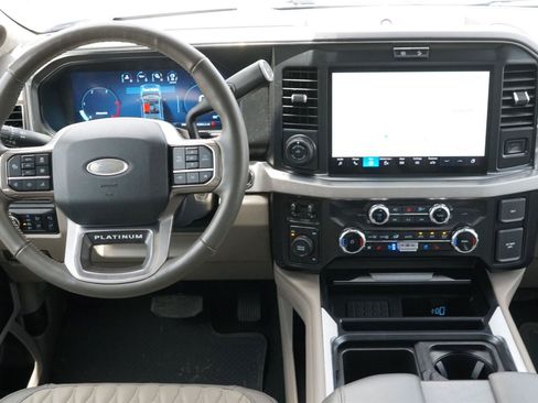Certified 2025 Ford F450 Platinum w/ Platinum Plus Package AWD/4WD image 24