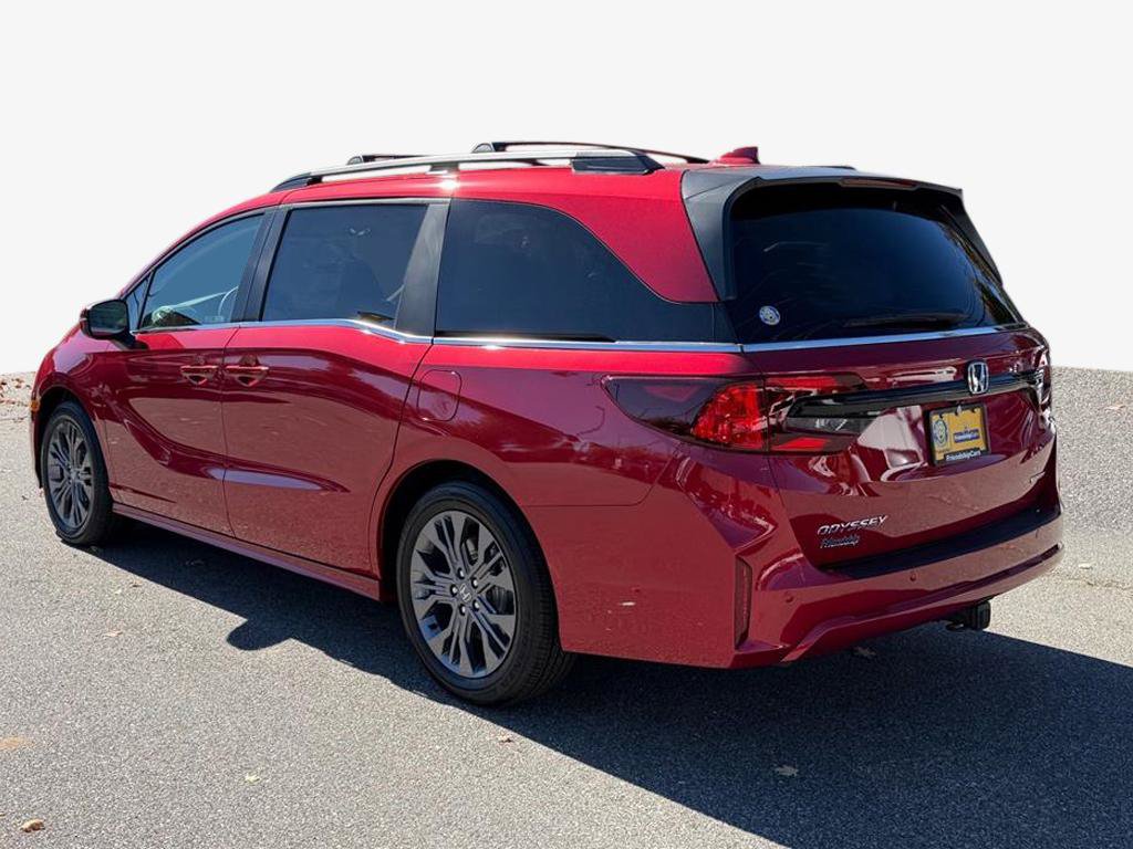 New 2027 Honda Odyssey Touring image 5