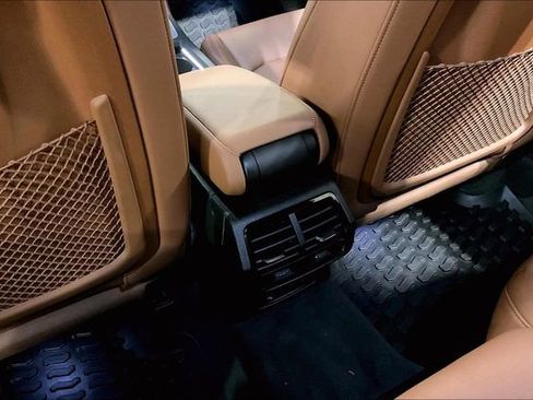 Certified 2025 Audi Q3 2.0T Premium image 34