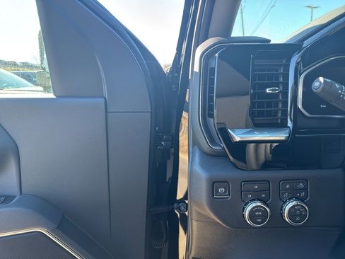 New 2026 GMC Sierra 2500 SLE w/ SLE Value Package; image 13