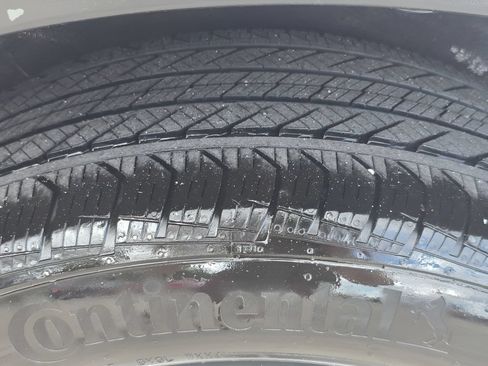 Used 2017 Toyota RAV4 Limited FWD image 15