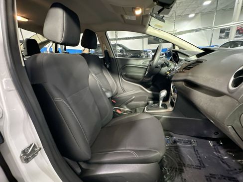 Used 2019 Ford Fiesta SE image 35