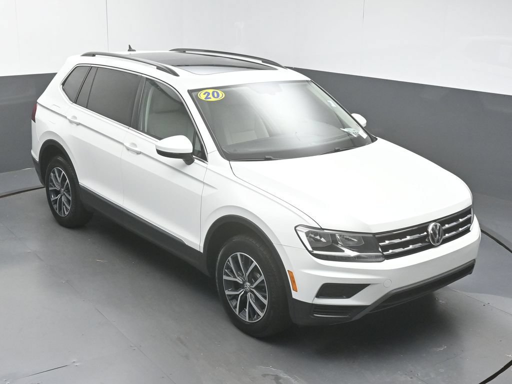 Used 2020 Volkswagen Tiguan SE FWD image 44