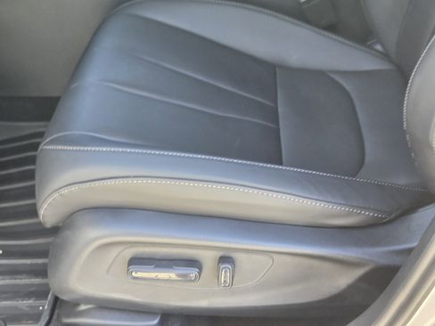 Used 2025 Acura ADX AWD image 31