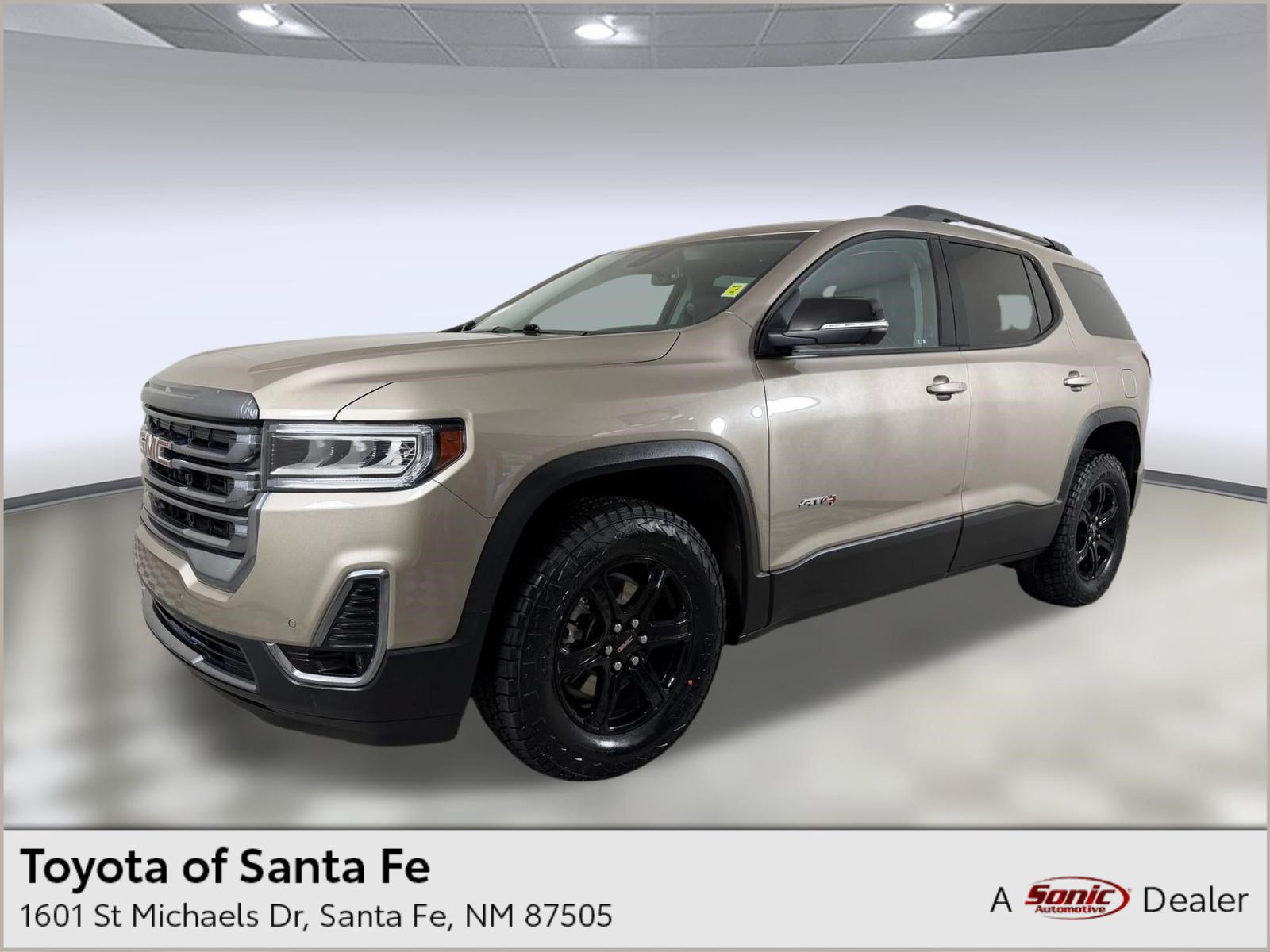 Used 2022 GMC Acadia AT4 w/ Technology Package AWD/4WD image 1