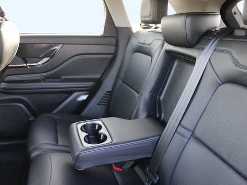 Used 2021 Lincoln Corsair Reserve w/ Equipment Group 201A image 27